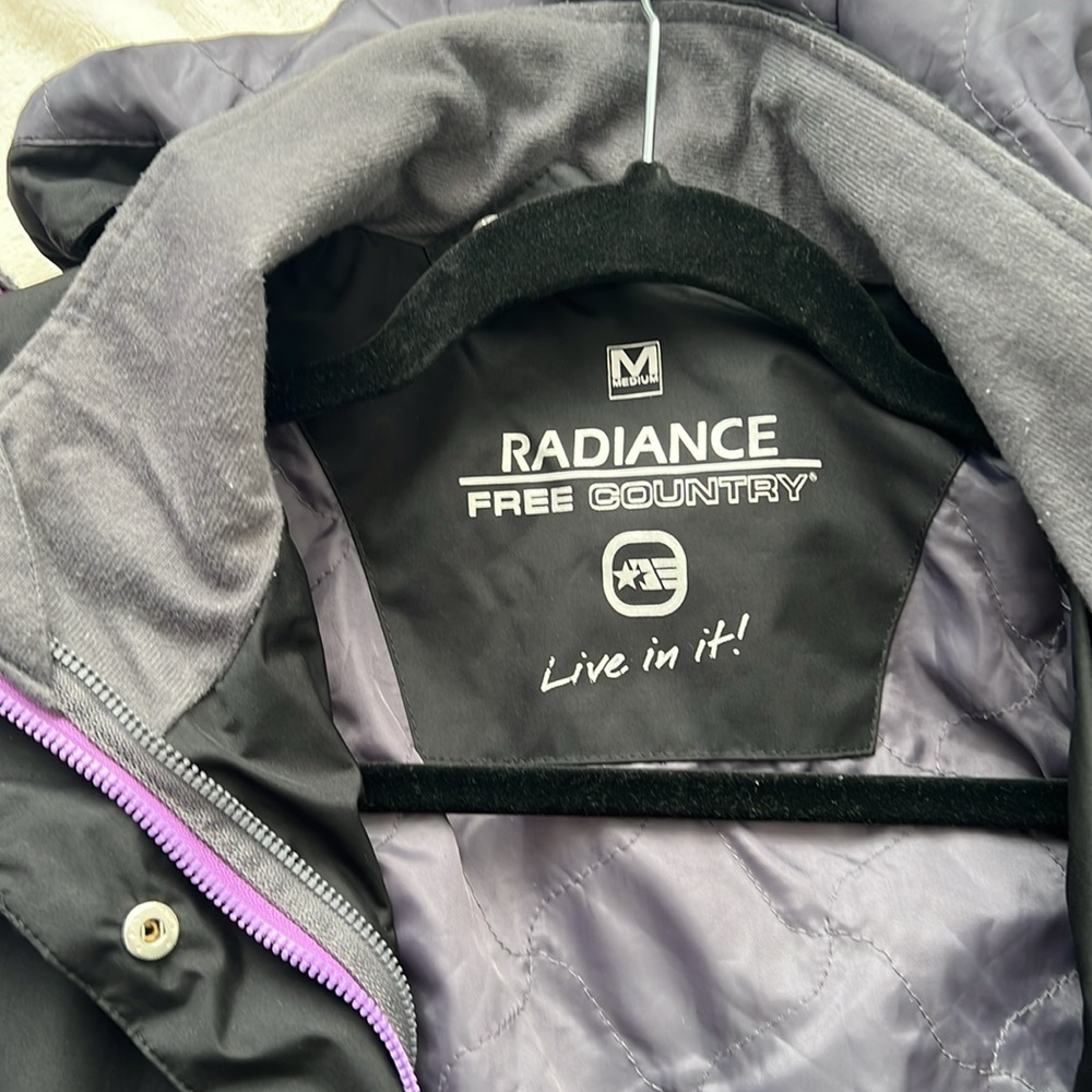 Two peace, Free Country Black and Purple, Ski Jacket. - Picture 5 of 6